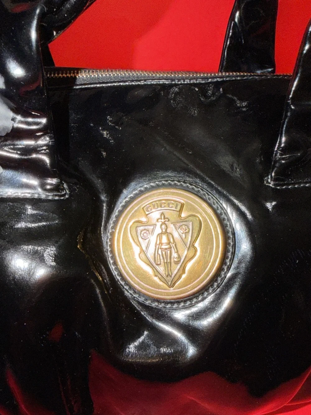 GUCCI Hysteria Patent Leather Handbag - Picture 6 of 14